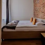 Golden Pearl - Main Square, 100 Sqm, 4 *