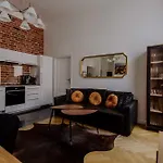 דירה Golden Pearl - Main Square, 100 Sqm, 4 *