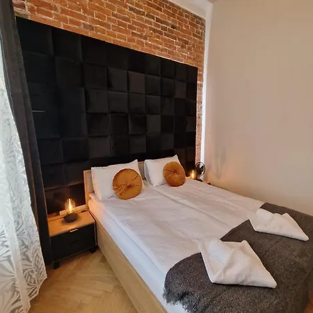 Golden Pearl - Main Square, 100 Sqm, 4 * Cracóvia
