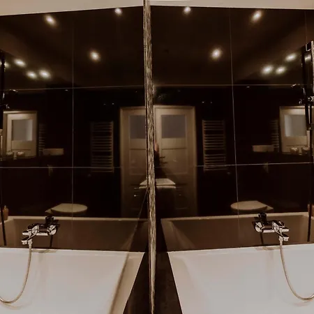 Golden Pearl - Main Square, 100 Sqm, 4 Apartamento Cracóvia