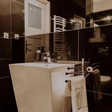 Golden Pearl - Main Square, 100 Sqm, 4 公寓