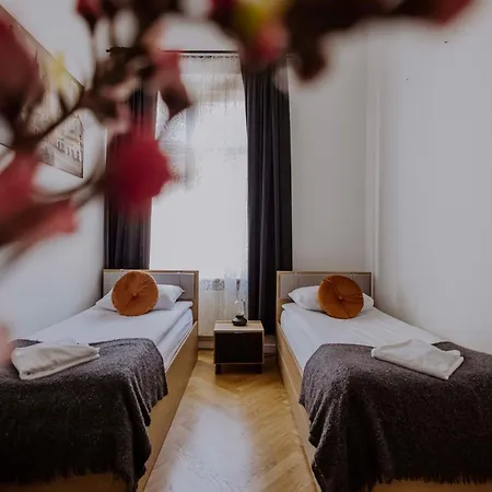 דירה Golden Pearl - Main Square, 100 Sqm, 4 קרקוב