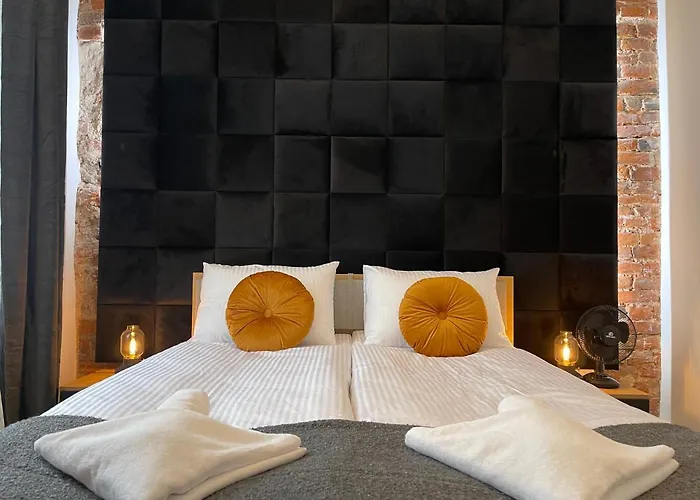 Golden Pearl - Main Square, 100 Sqm, 4 דירה קרקוב