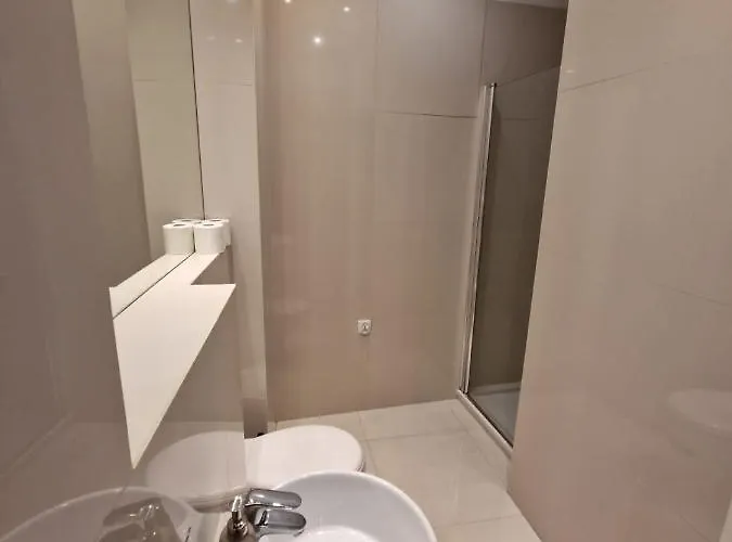 Golden Pearl - Main Square, 100 Sqm, 4 דירה