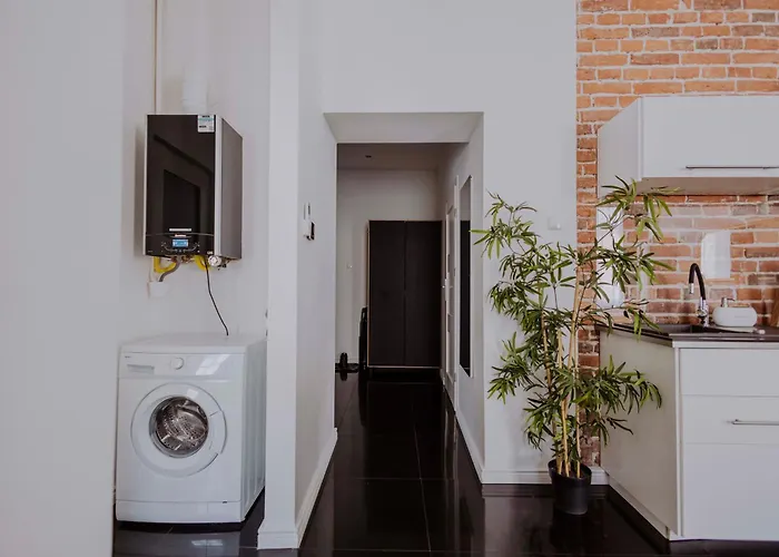 Golden Pearl - Main Square, 100 Sqm, 4 דירה