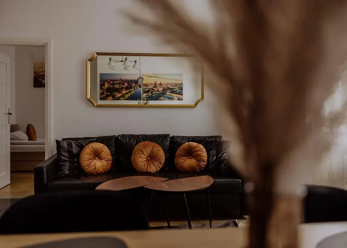 Golden Pearl - Main Square, 100 Sqm, 4