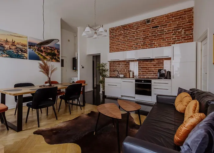 דירה Golden Pearl - Main Square, 100 Sqm, 4