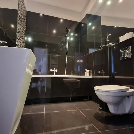 Golden Pearl - Main Square, 100 Sqm, 4