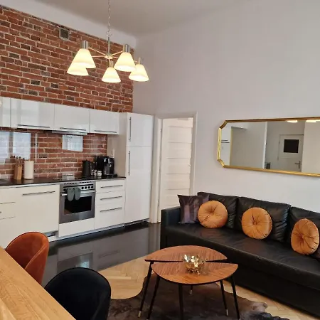 Golden Pearl - Main Square, 100 Sqm, 4 Kraków