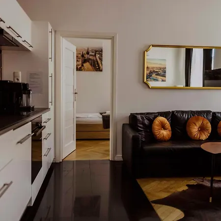 Apartament Golden Pearl - Main Square, 100 Sqm, 4 *