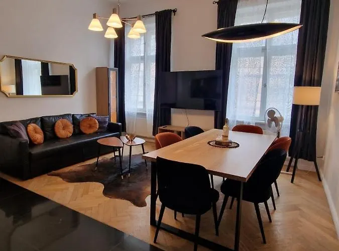 Golden Pearl - Main Square, 100 Sqm, 4 Krakau