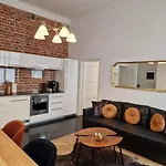 Golden Pearl - Main Square, 100 Sqm, 4 Krasków